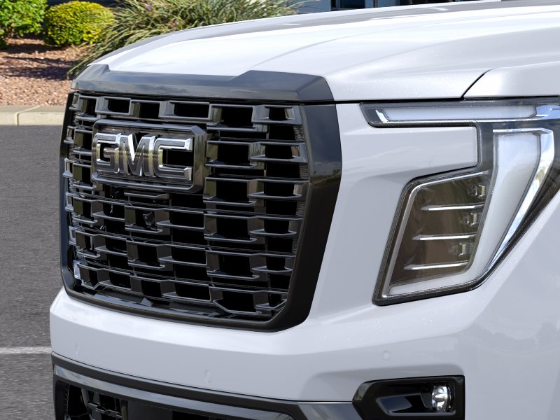 2026 GMC Yukon XL Denali Ultimate - Photo 13