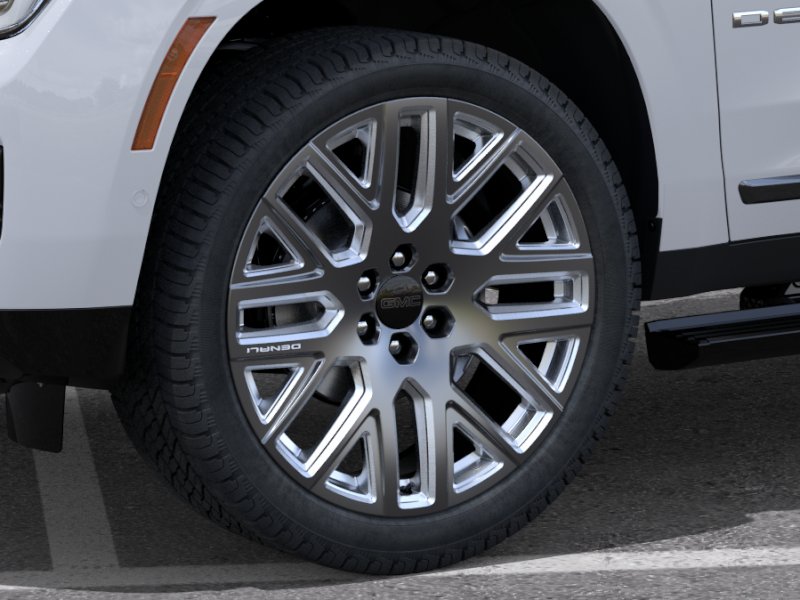 2026 GMC Yukon XL Denali Ultimate - Photo 9