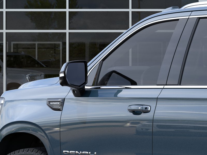 2026 GMC Yukon XL Denali Ultimate - Photo 12