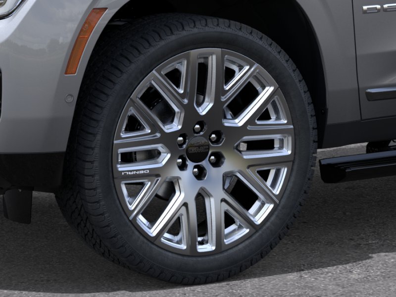 2026 GMC Yukon XL Denali Ultimate - Photo 9