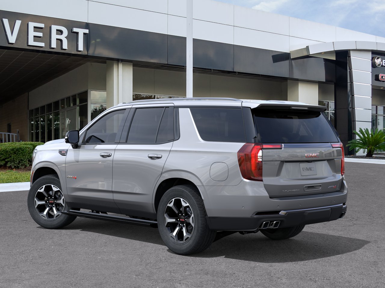 2026 GMC Yukon AT4 Ultimate - Photo 3