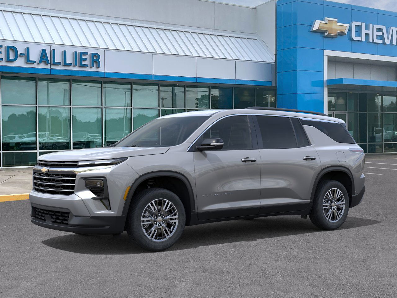 2026 Chevrolet Traverse photo 2