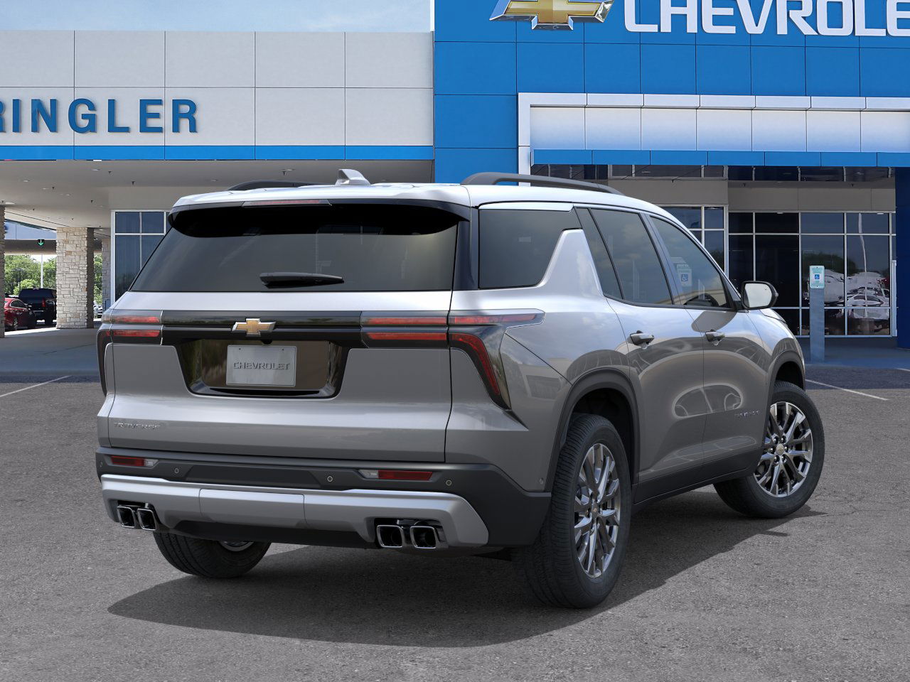 2026 Chevrolet Traverse photo 4