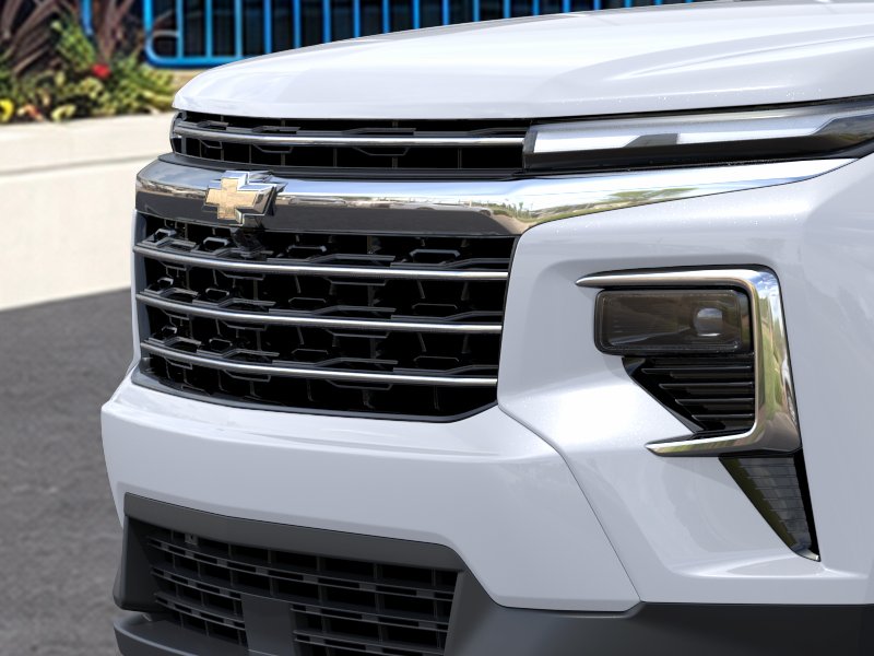 New 2026 Polar White Tricoat Chevrolet LT image 37
