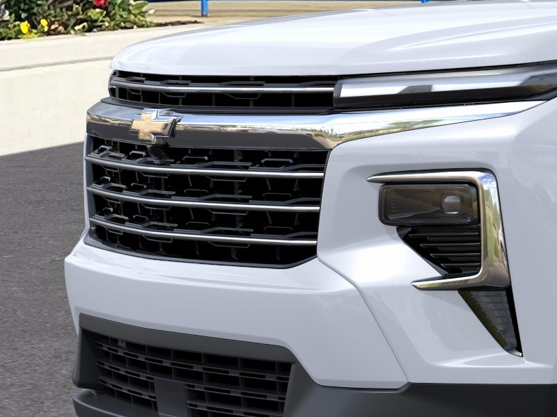 New 2026 Polar White Tricoat Chevrolet LT image 13