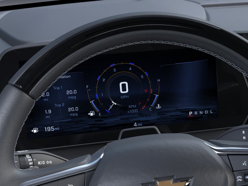 New 2027 Summit White Chevrolet LT image 18