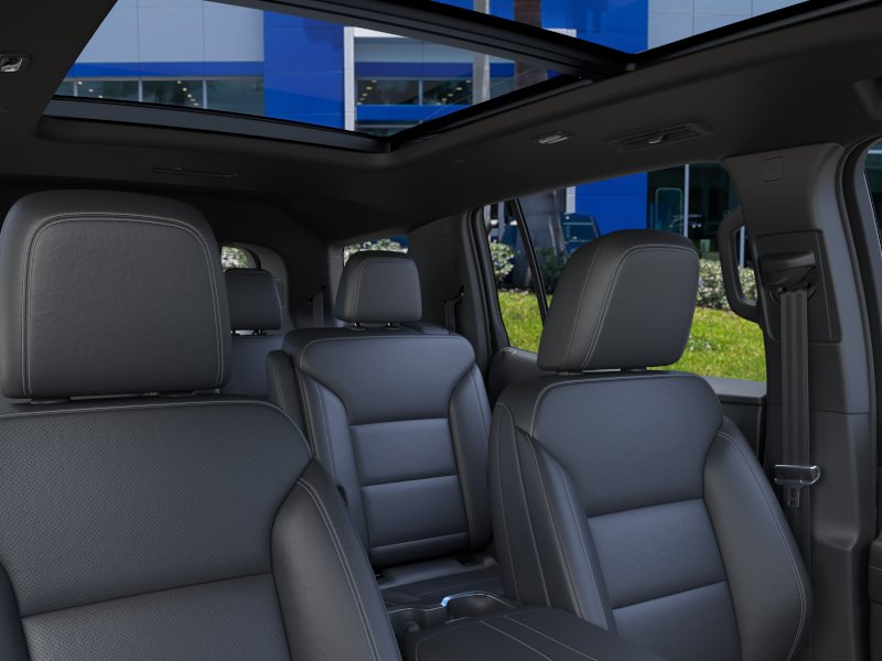 New 2027 Summit White Chevrolet LT image 24