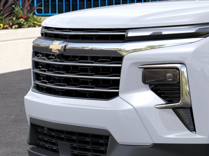 New 2027 Summit White Chevrolet LT image 37
