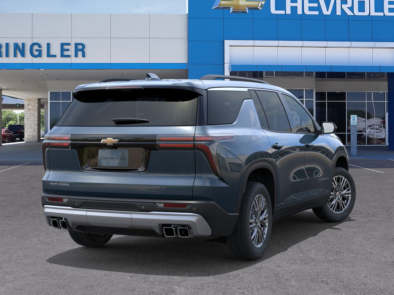 2026 Chevrolet Traverse photo 4