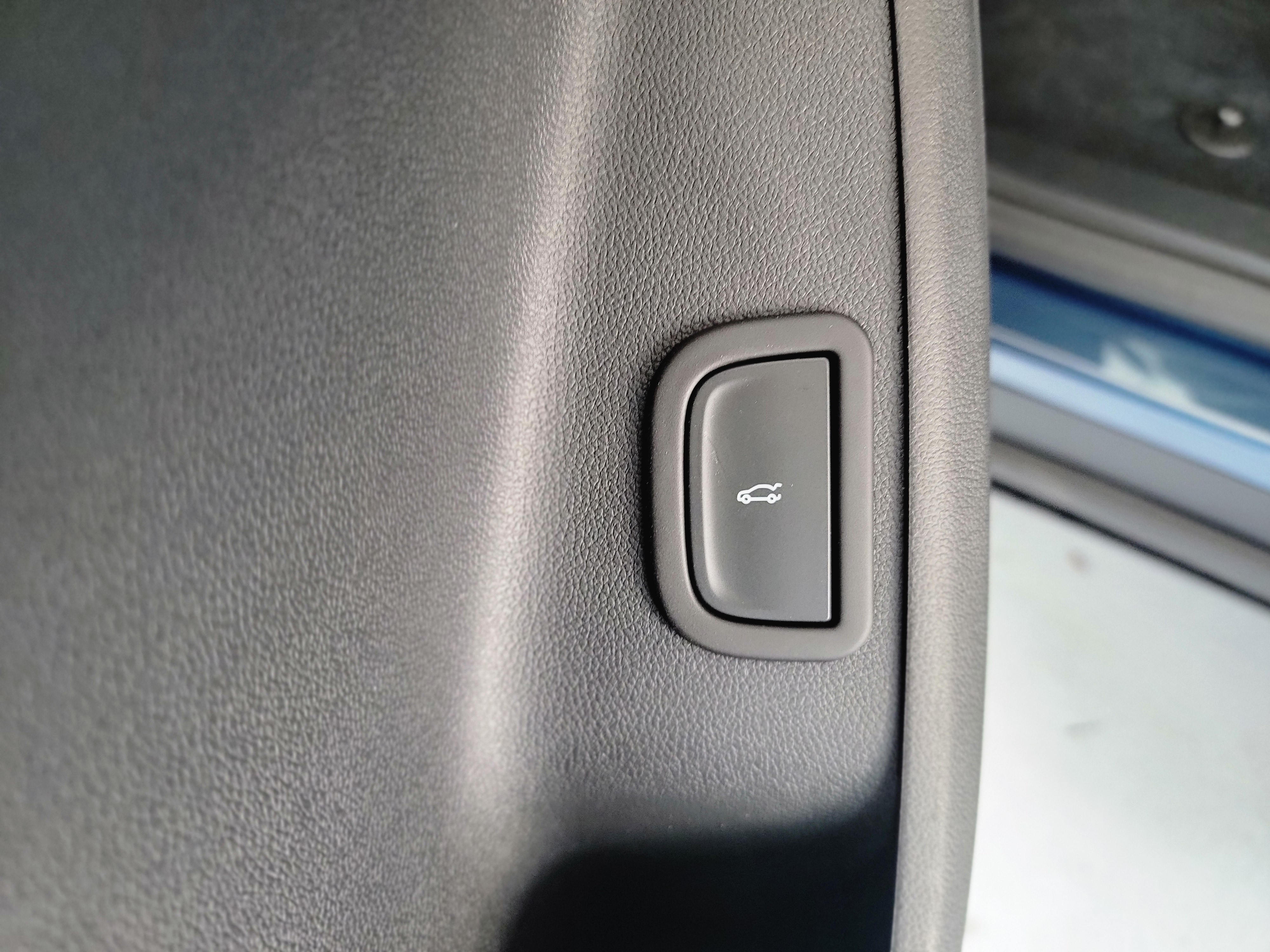 2026 Chevrolet Traverse LT - Photo 13
