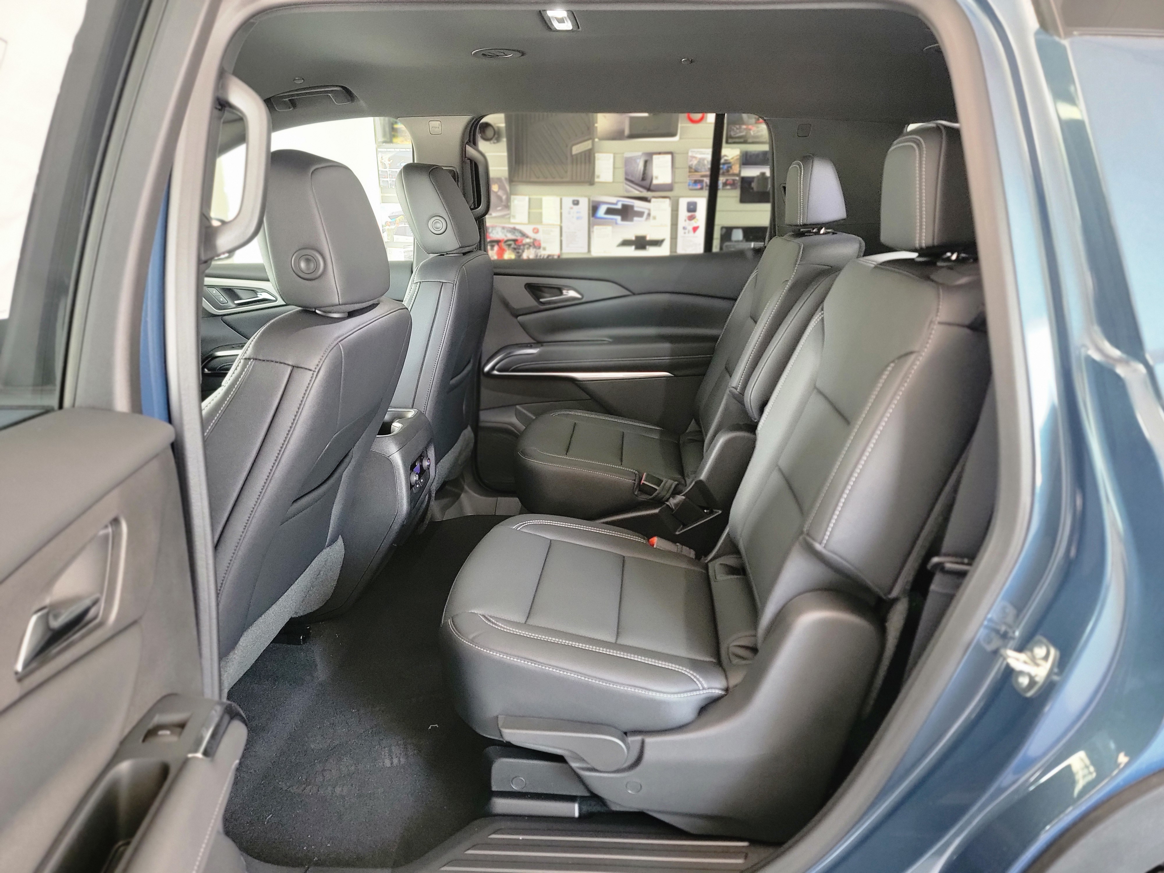 2026 Chevrolet Traverse LT - Photo 33