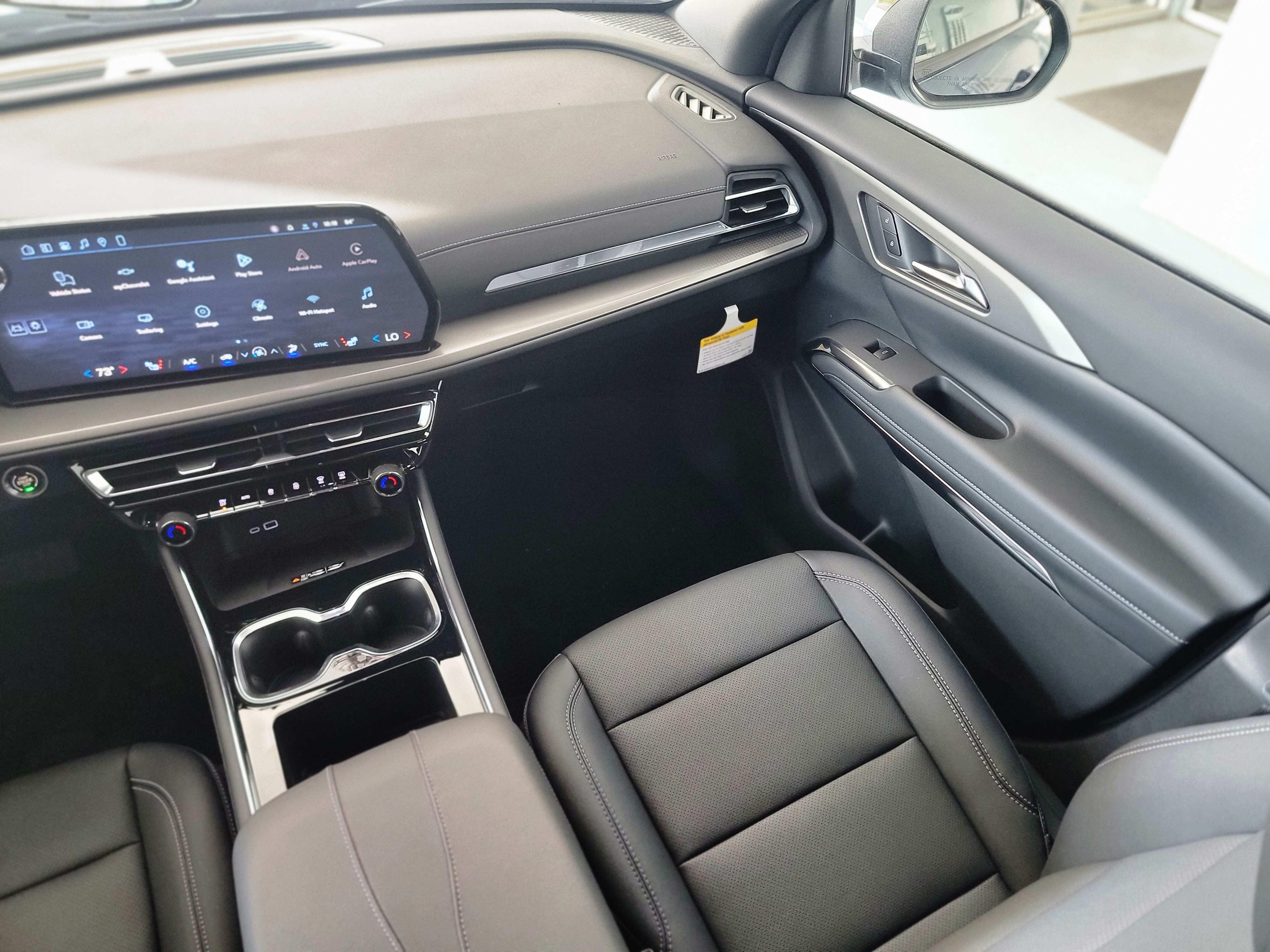 2026 Chevrolet Traverse LT - Photo 24