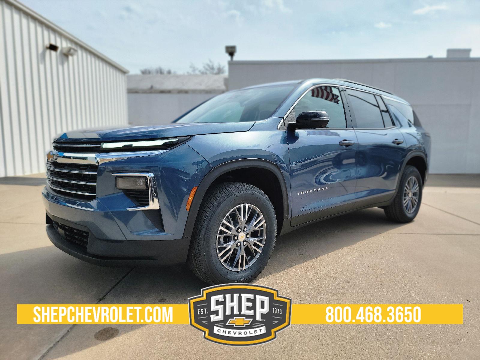 2026 Chevrolet Traverse FWD LT's photo