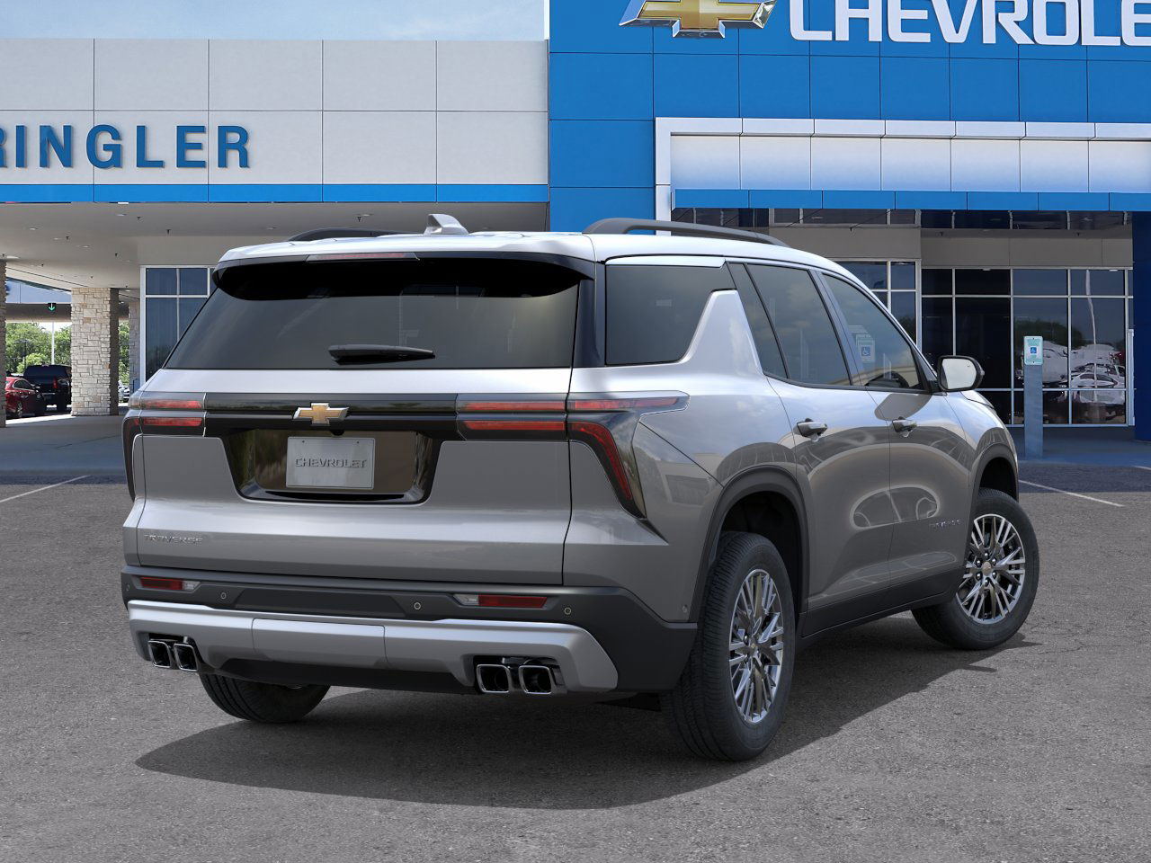 2026 Chevrolet Traverse photo 4