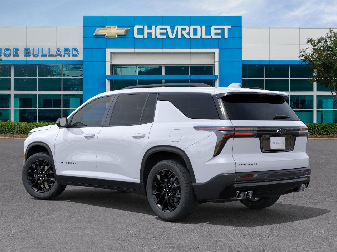 2026 Chevrolet Traverse photo 2