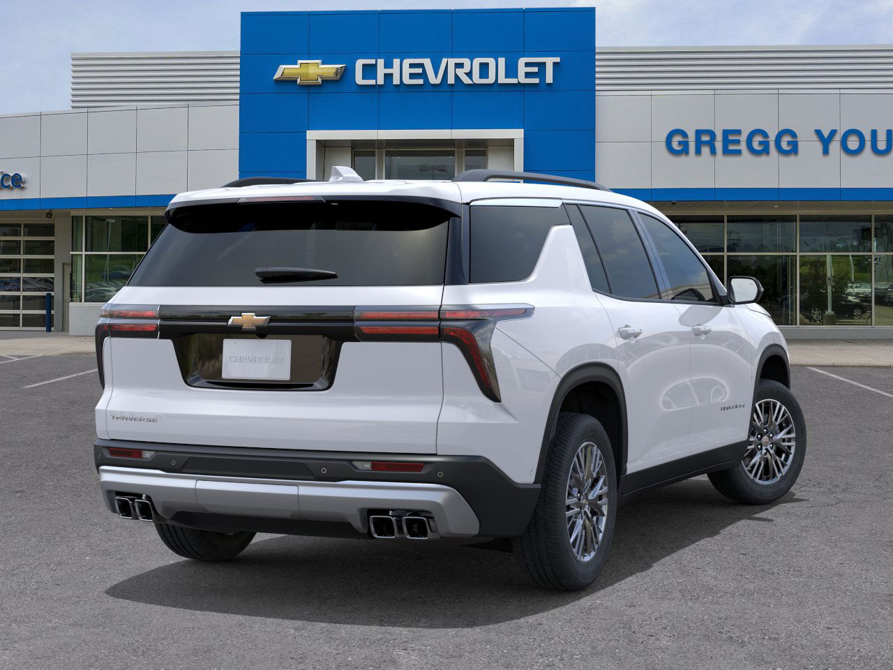 2026 Chevrolet Traverse photo 3
