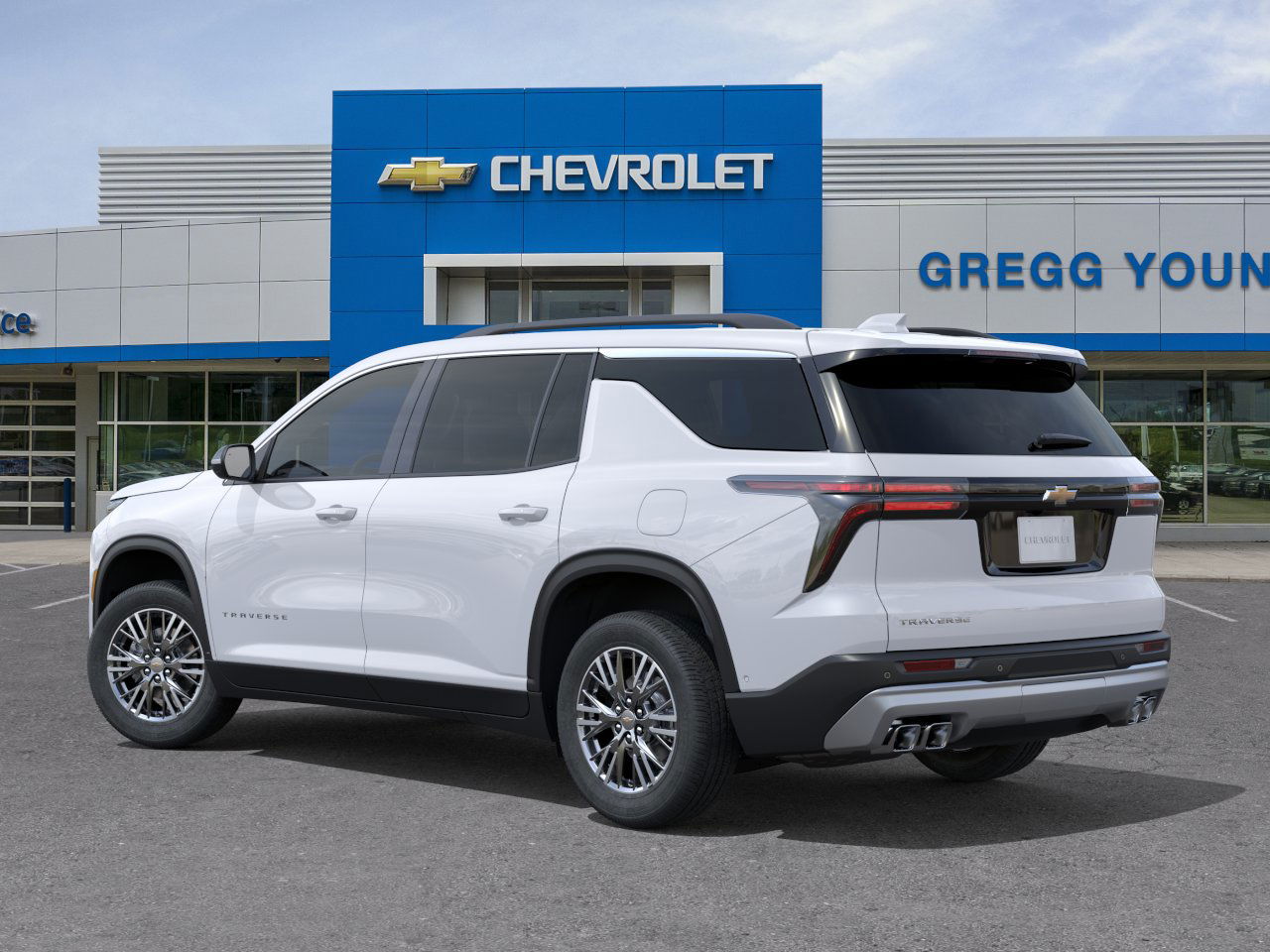 2026 Chevrolet Traverse photo 2