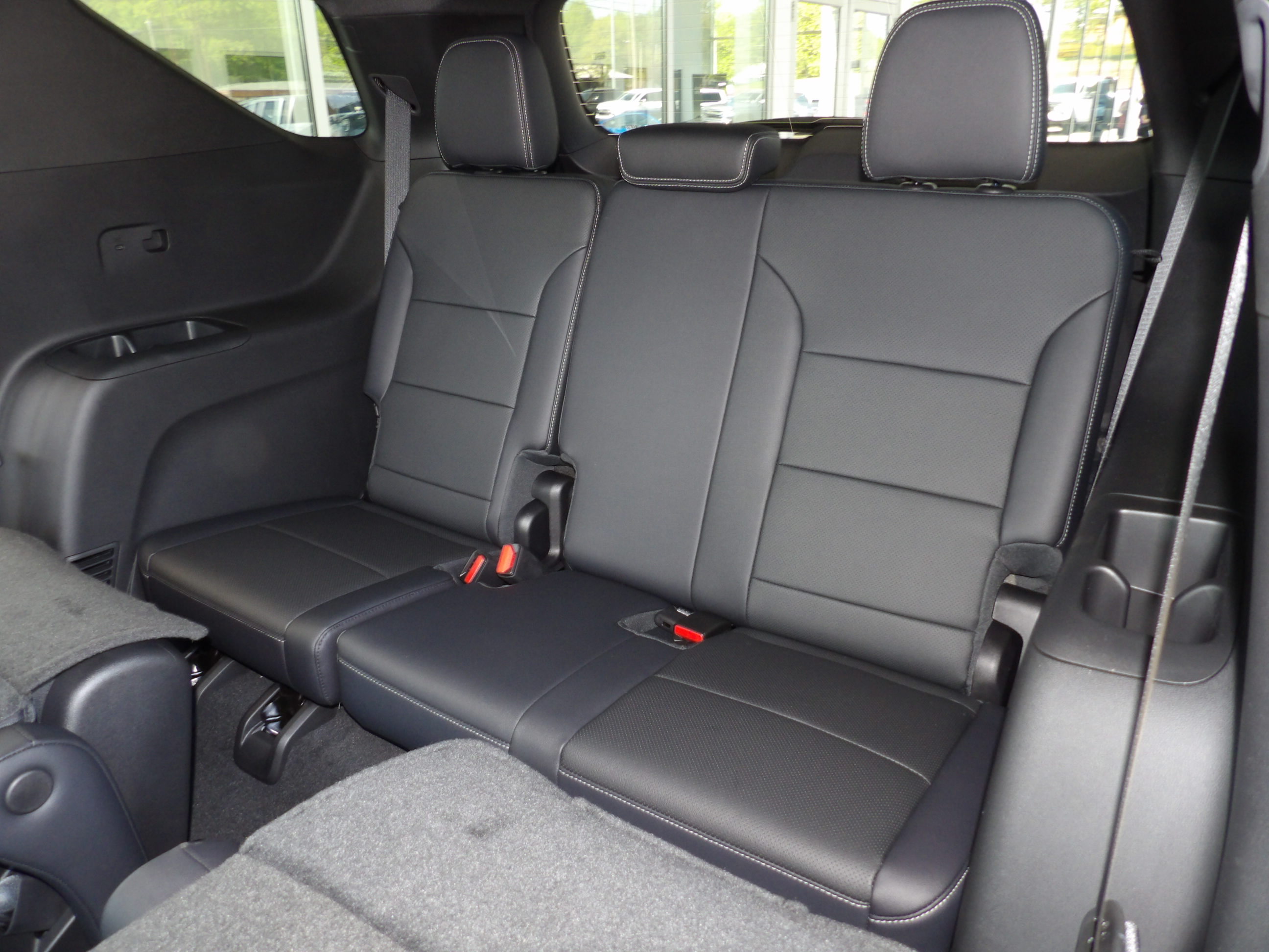2026 Chevrolet Traverse LT - Photo 15