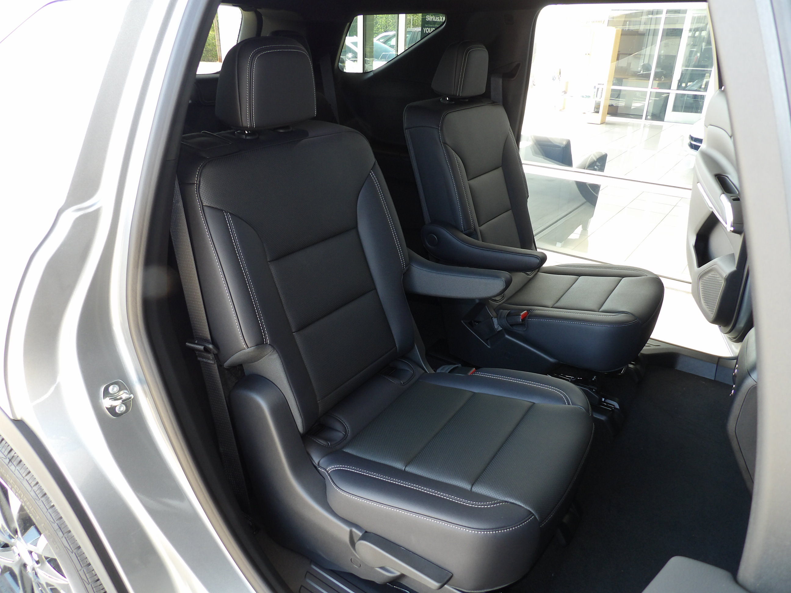 2026 Chevrolet Traverse LT - Photo 18