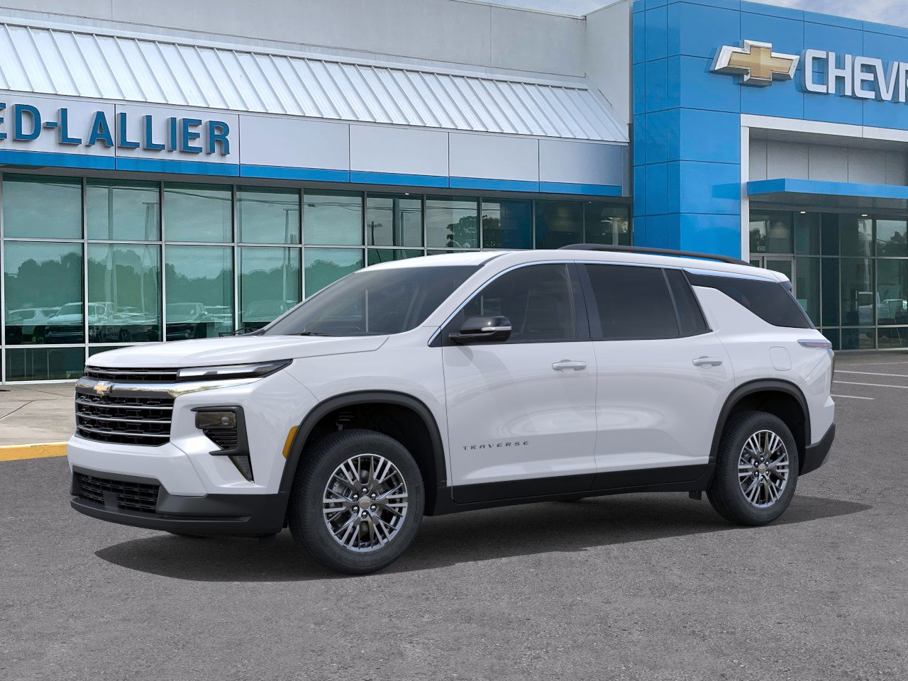 2026 Chevrolet Traverse photo 2