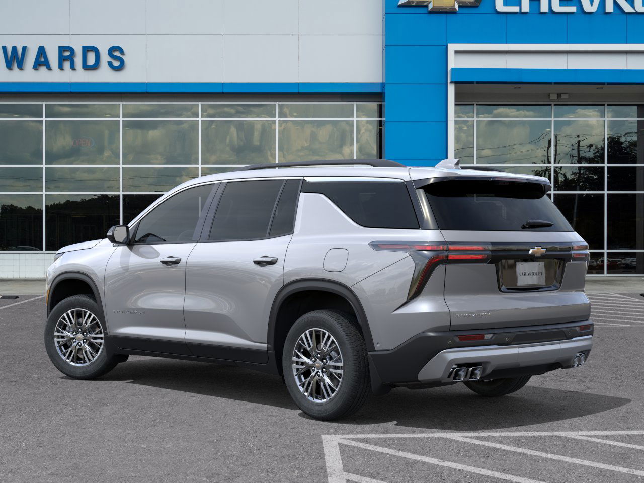 2026 Chevrolet Traverse photo 3
