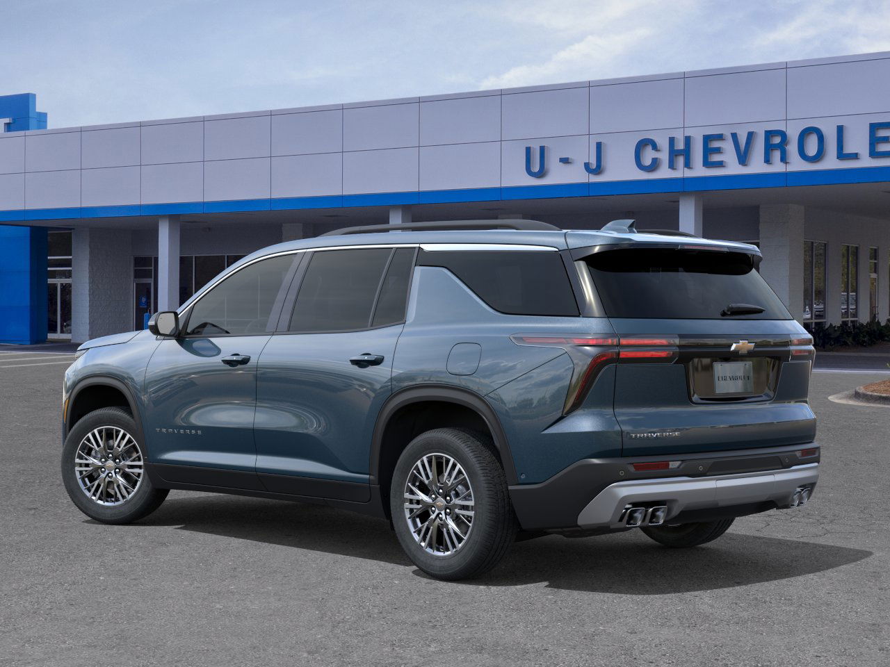 2026 Chevrolet Traverse photo 3