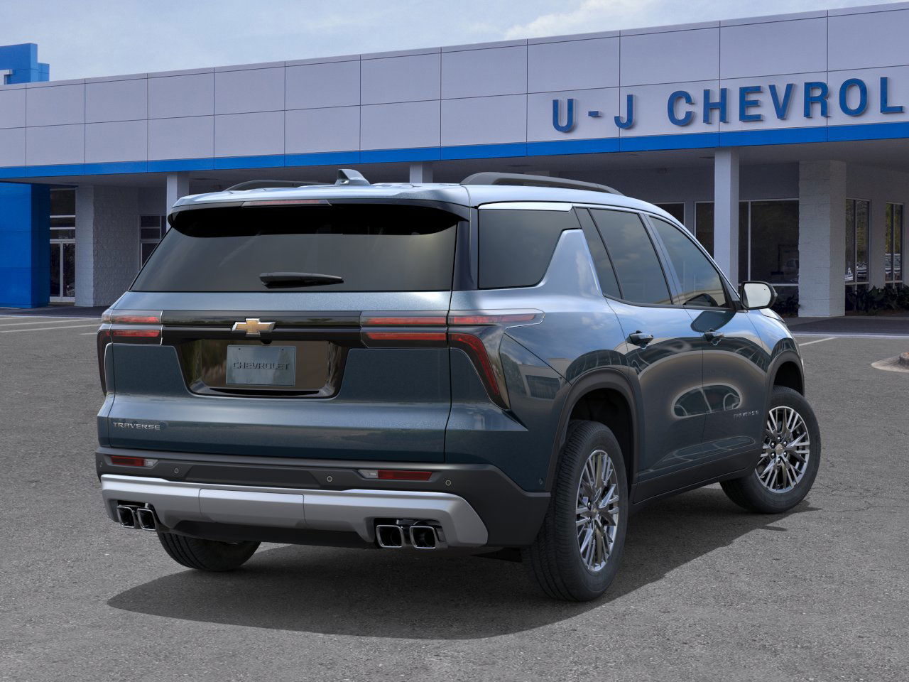 2026 Chevrolet Traverse photo 4