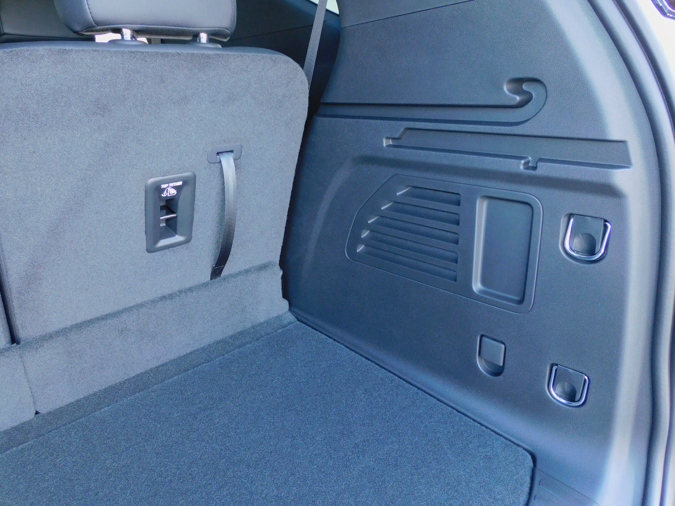 2026 Chevrolet Traverse LT - Photo 46