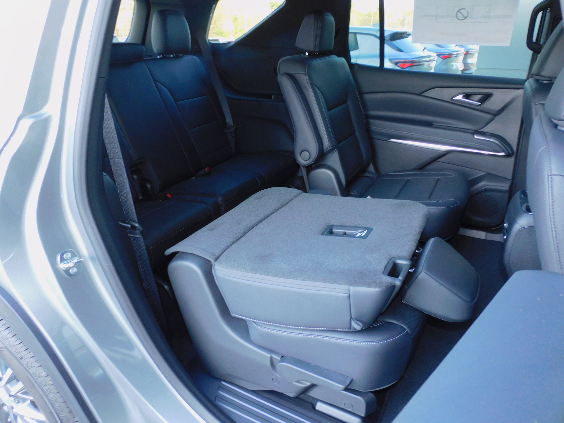 2026 Chevrolet Traverse LT - Photo 31