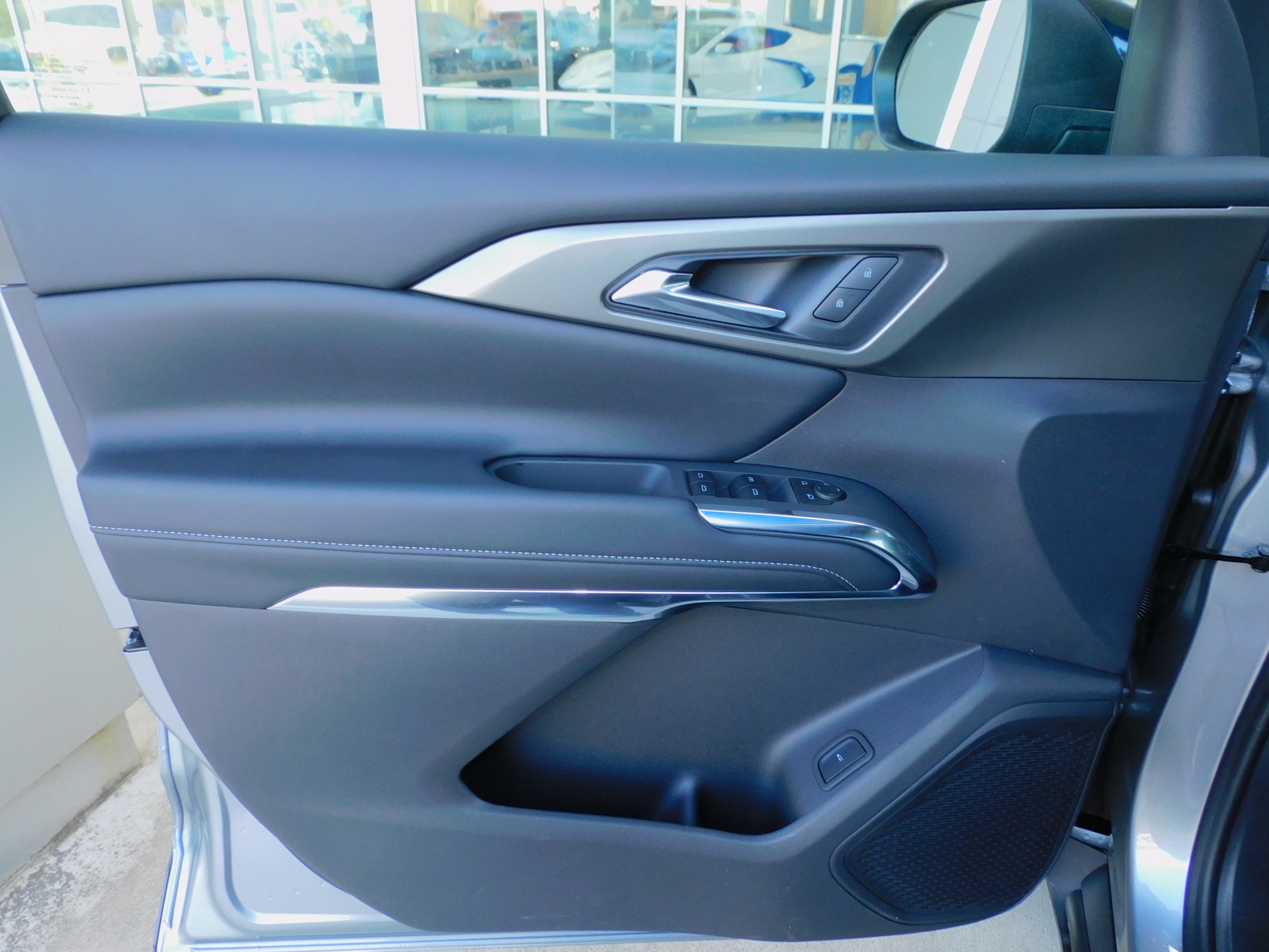 2026 Chevrolet Traverse LT - Photo 18