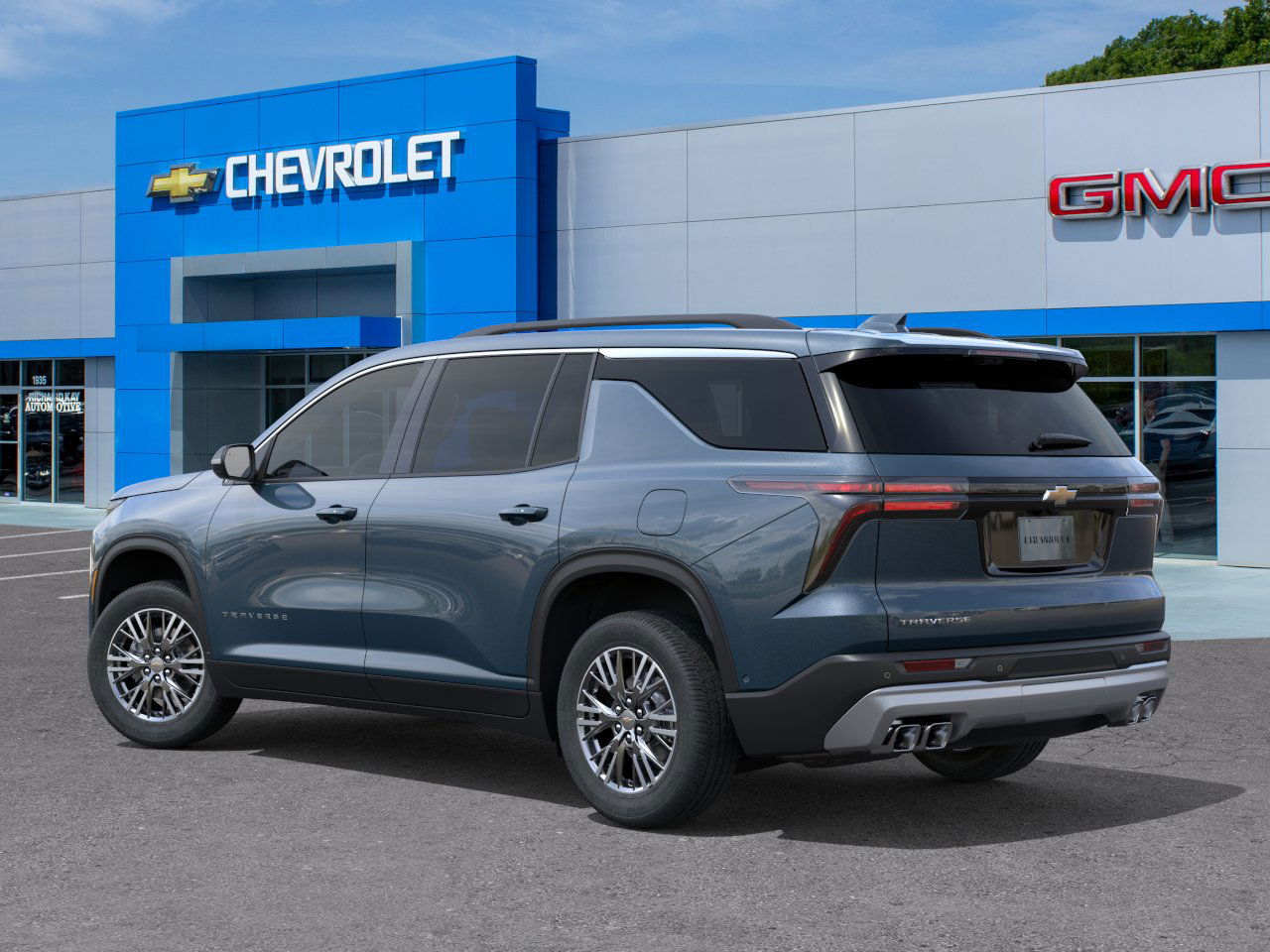 2026 Chevrolet Traverse photo 3