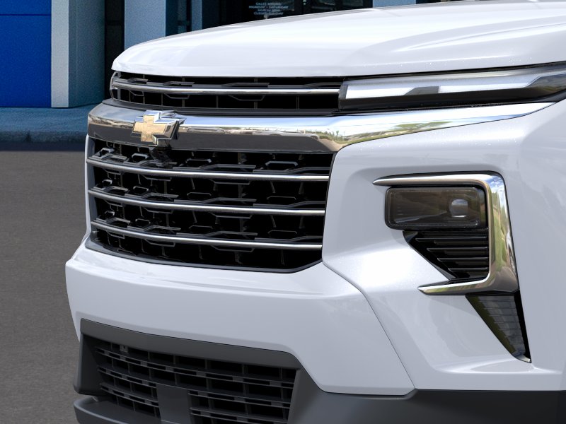 New 2027 Polar White Tricoat Chevrolet LT image 36