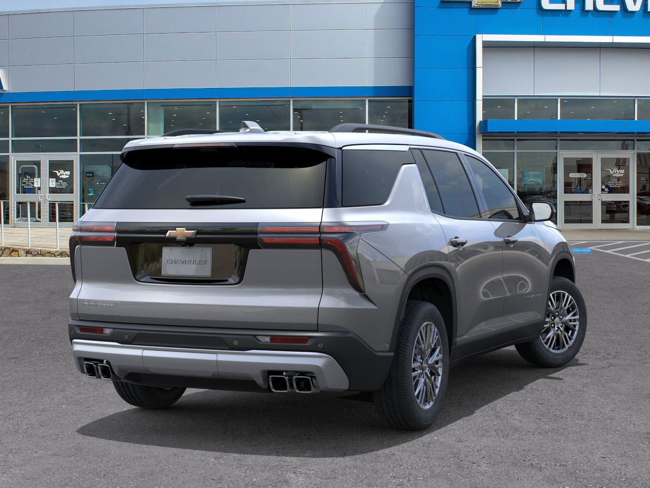2026 Chevrolet Traverse photo 4