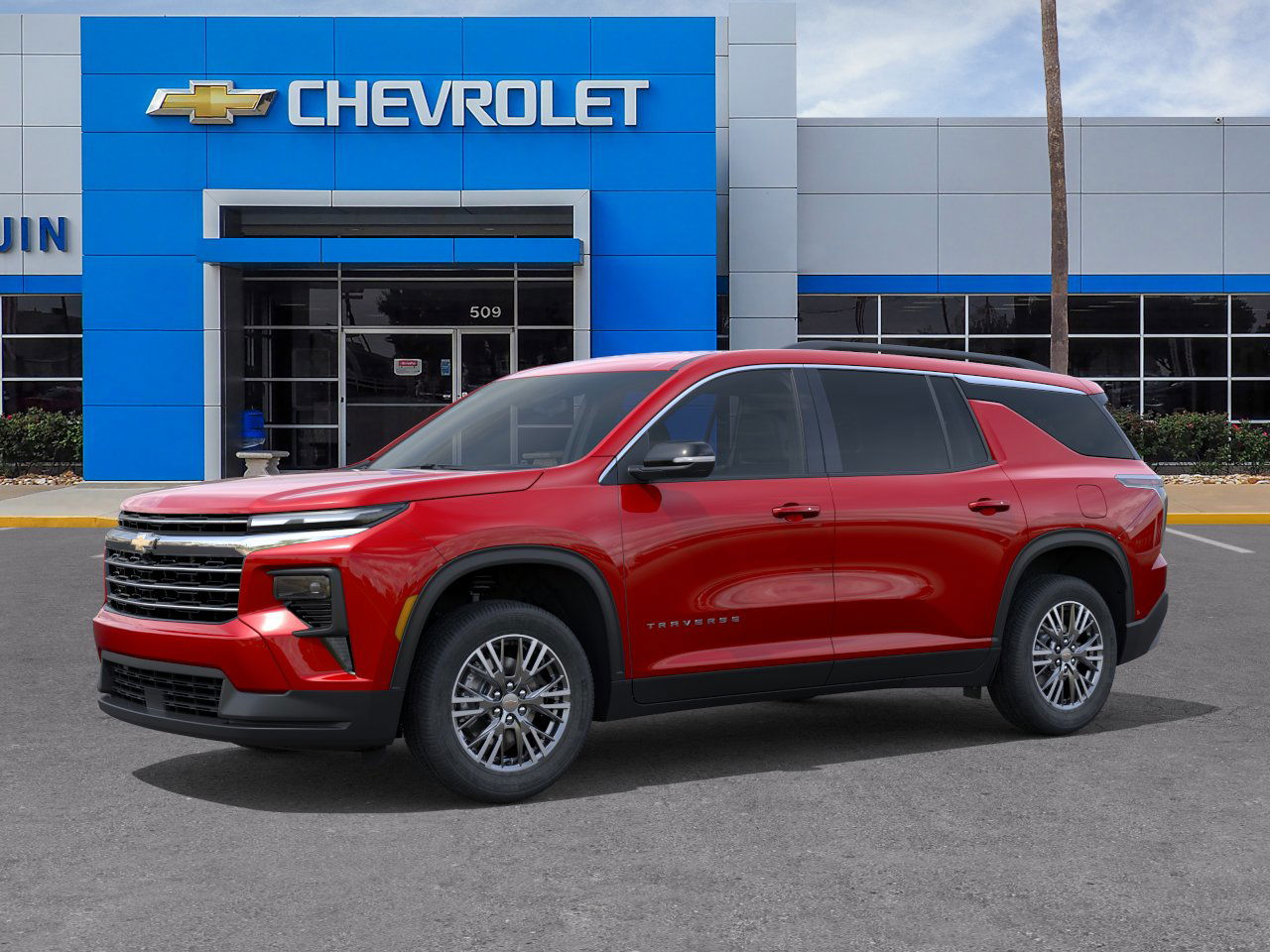 2026 Chevrolet Traverse photo 2