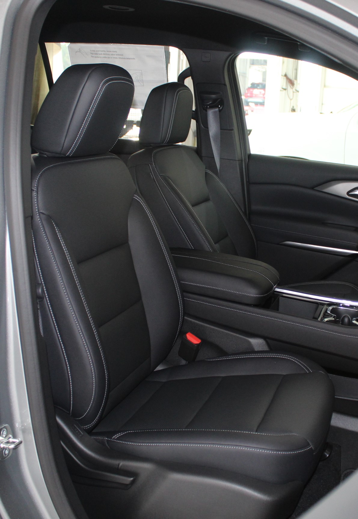 2026 Chevrolet Traverse photo 15