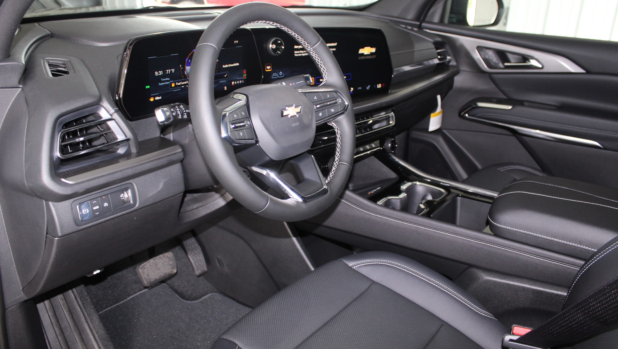 2026 Chevrolet Traverse photo 3