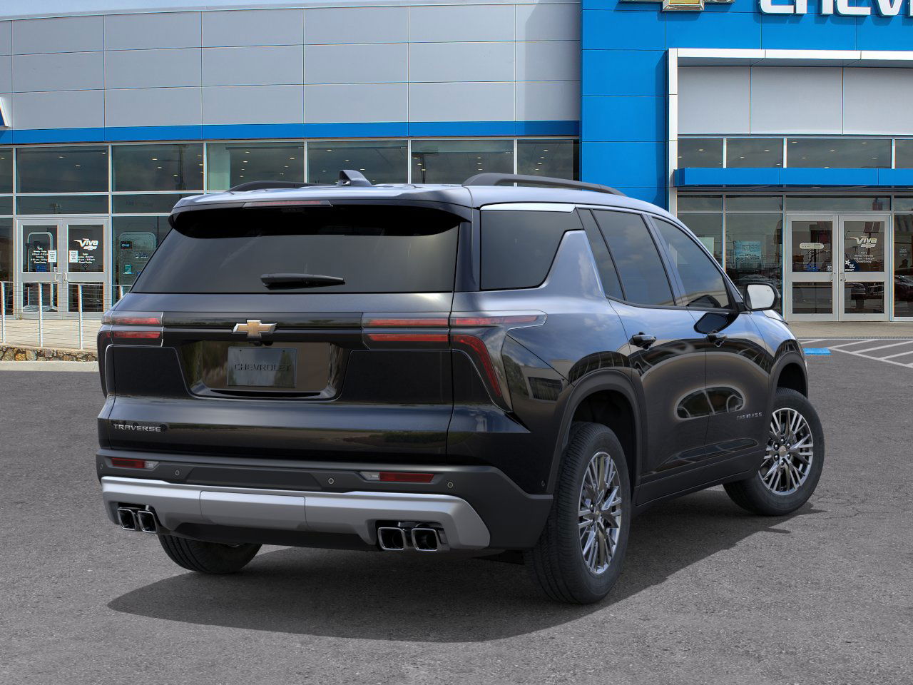 2026 Chevrolet Traverse photo 3