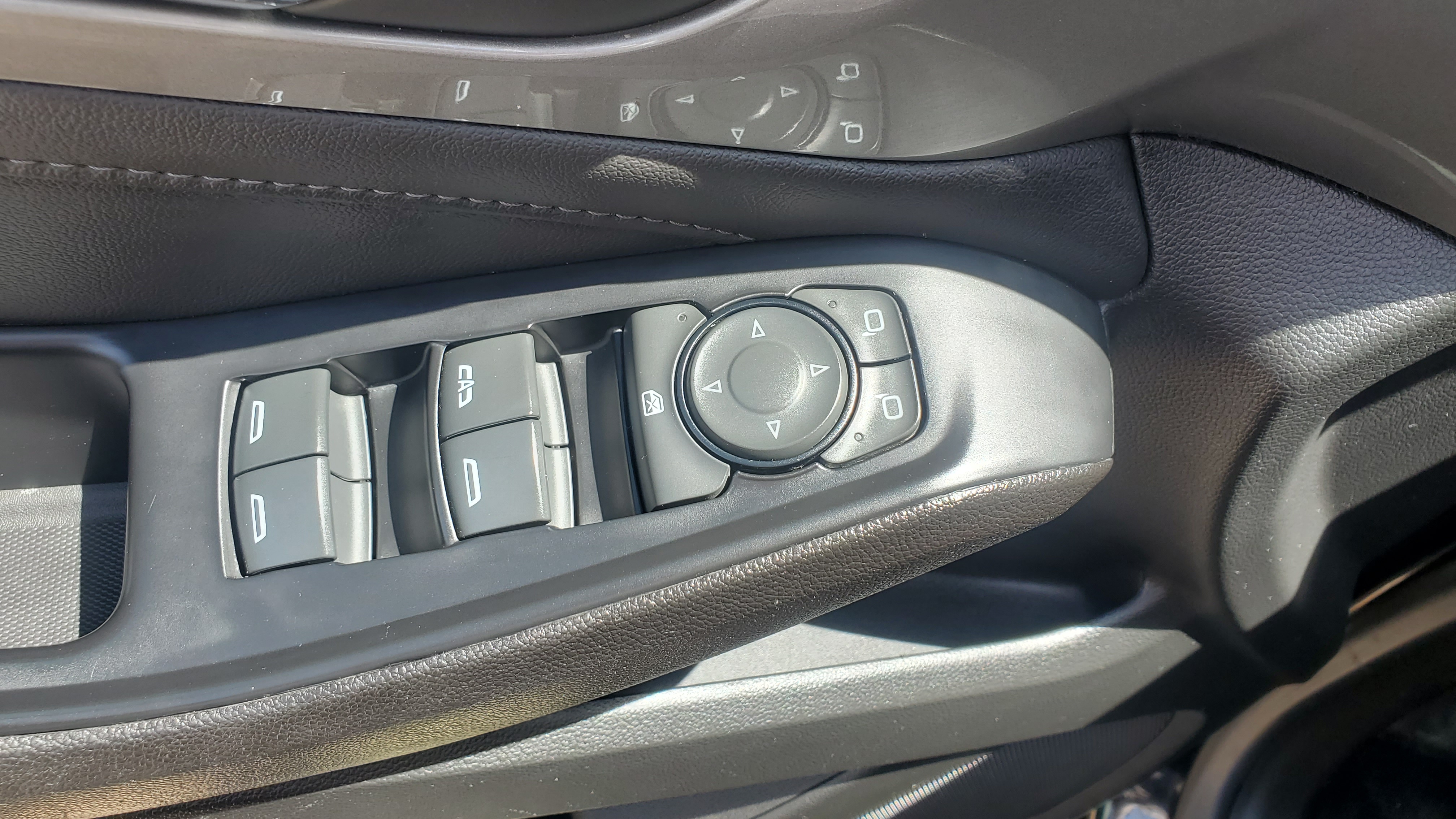 2023 Chevrolet Traverse 1LT - Photo 7
