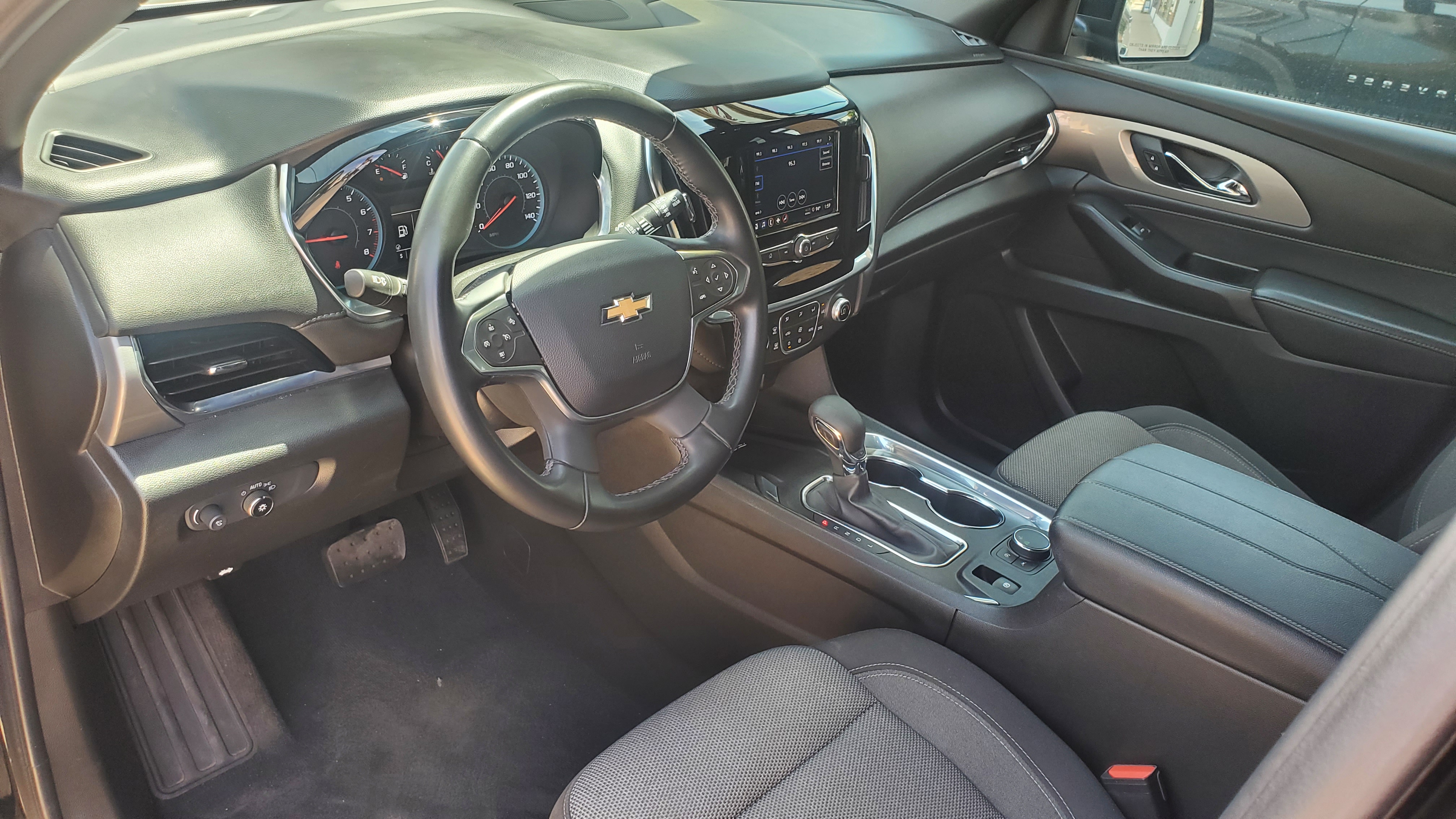 2023 Chevrolet Traverse 1LT - Photo 8