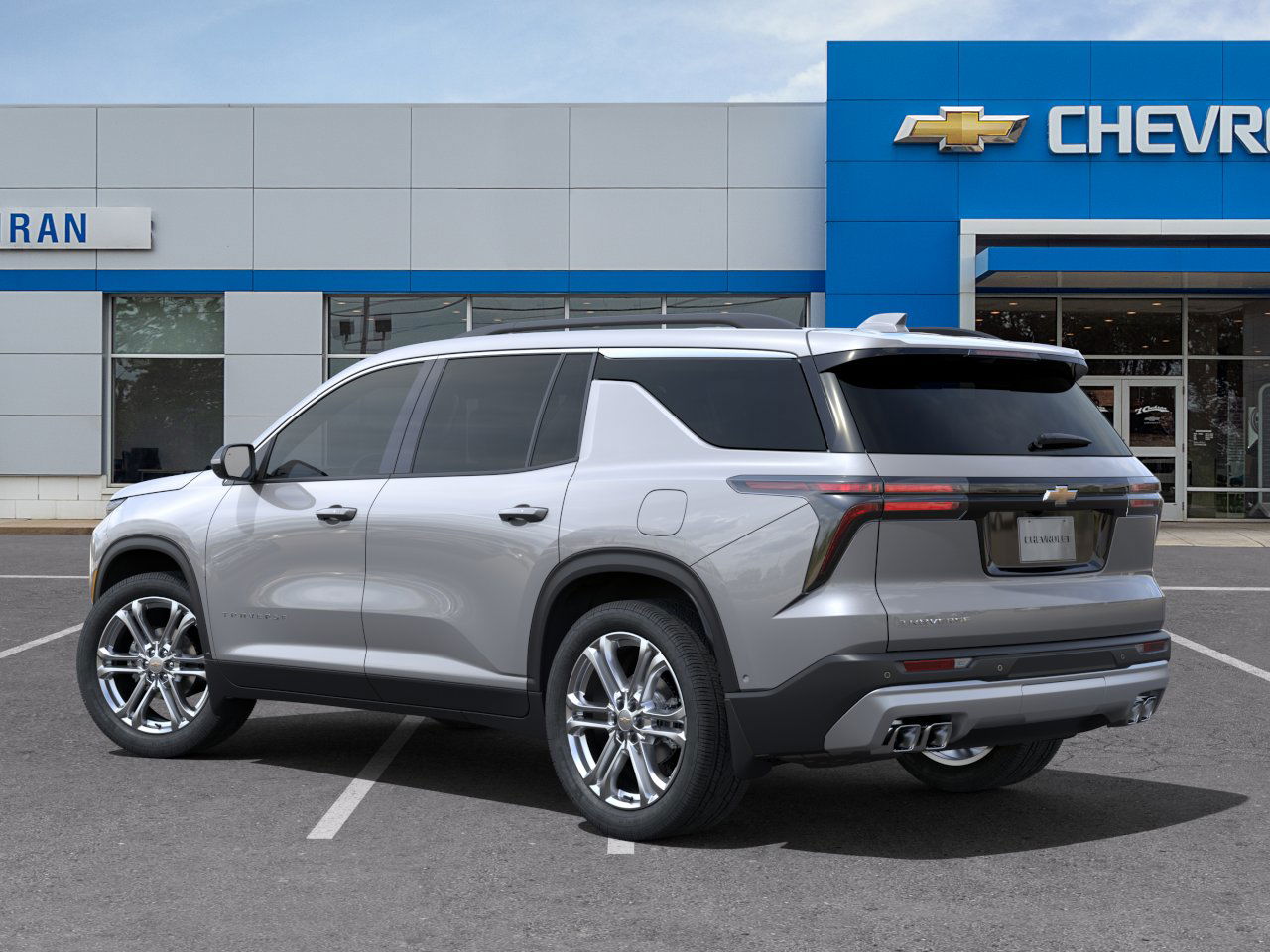 2025 Chevrolet Traverse photo 3