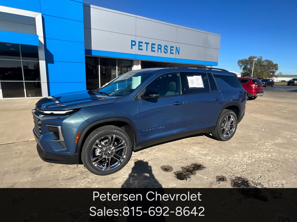 2025 Chevrolet Traverse LT's photo