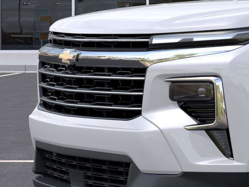 2025 Chevrolet Traverse photo 13