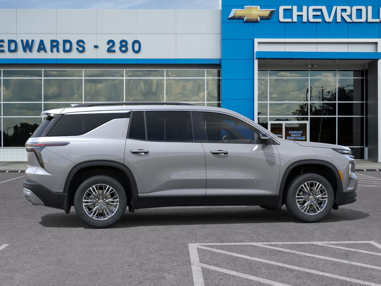 2025 Chevrolet Traverse photo 3
