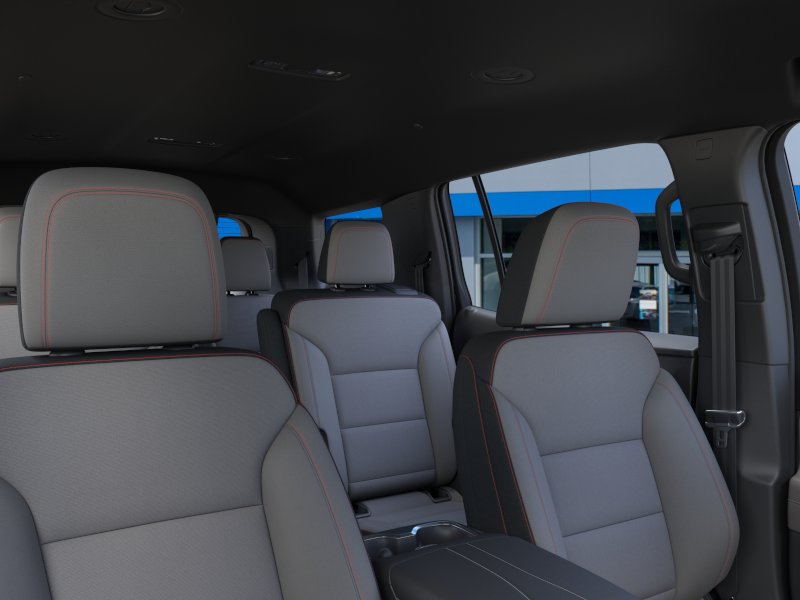 2025 Chevrolet Traverse photo 21