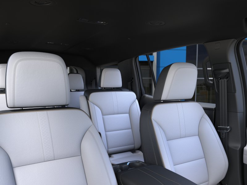 New 2026 Polar White Tricoat Chevrolet High Country image 24