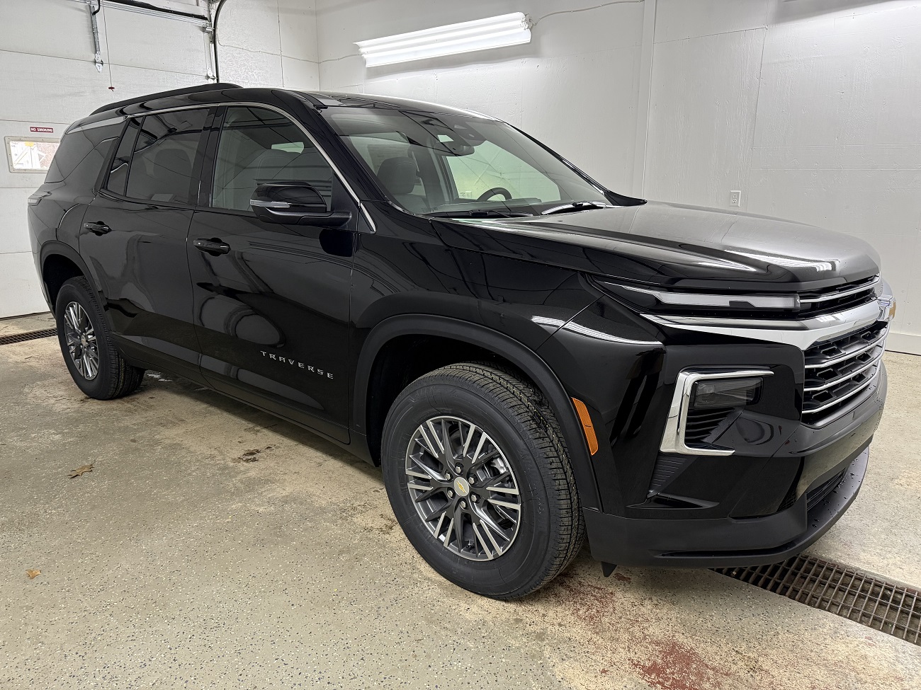 2026 Chevrolet Traverse LT's photo