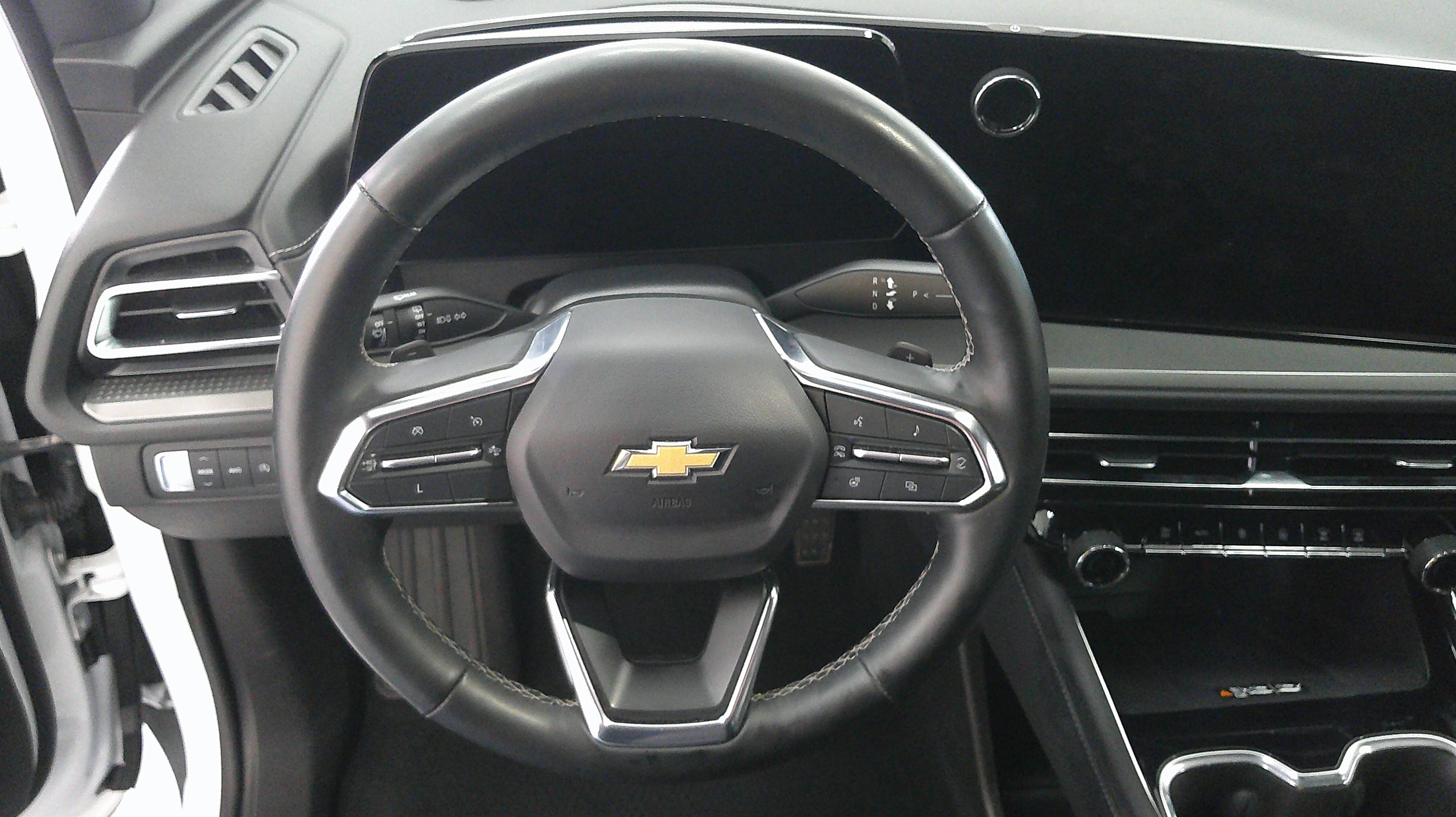 2024 Chevrolet Traverse 2LT - Photo 23