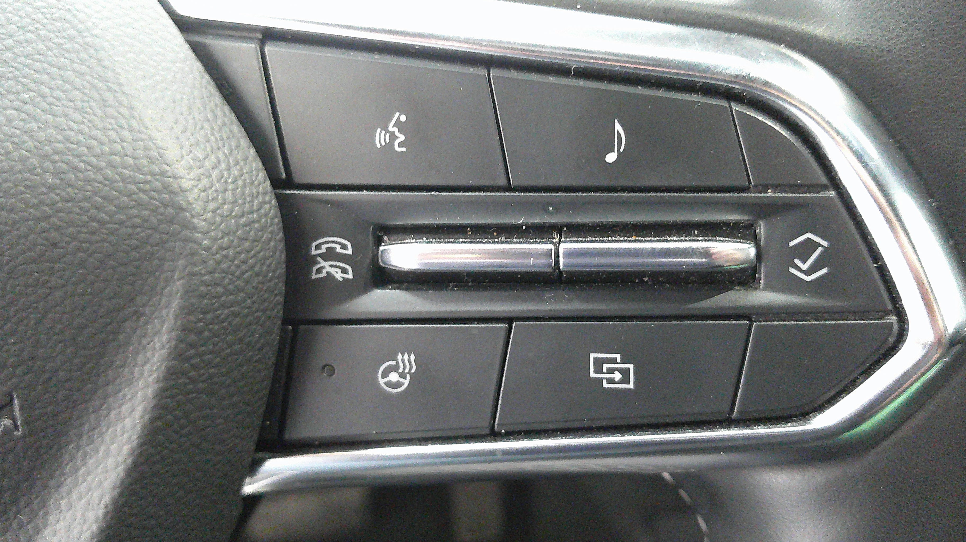 2024 Chevrolet Traverse 2LT - Photo 22