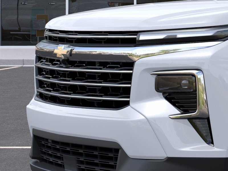 New 2026 Polar White Tricoat Chevrolet LT image 13