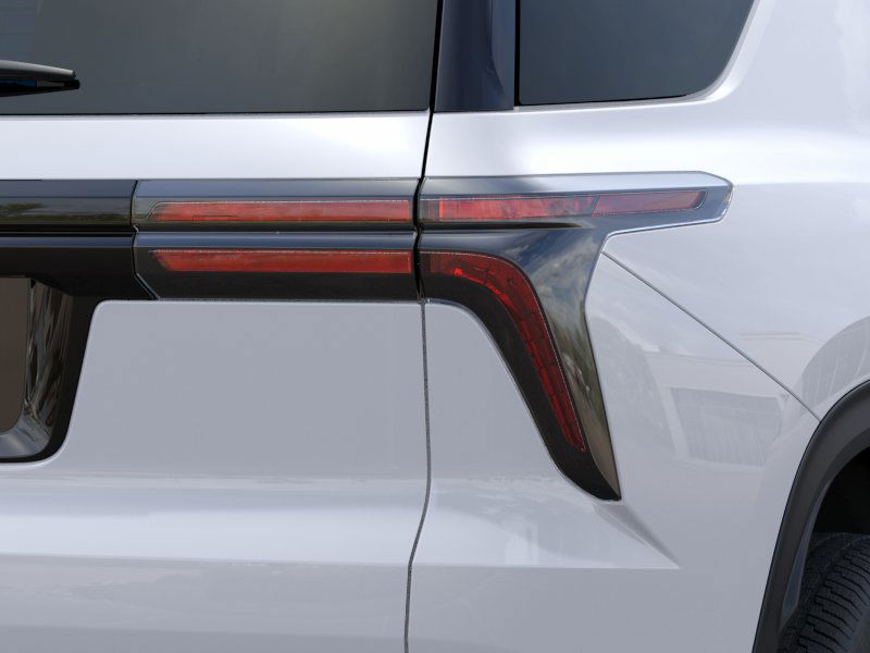 2025 Chevrolet Traverse photo 11